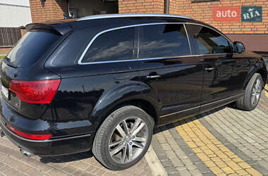 Внедорожник / Кроссовер Audi Q7 2013 в 