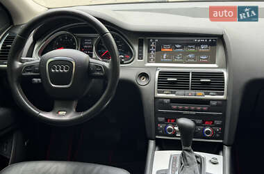 Внедорожник / Кроссовер Audi Q7 2008 в 