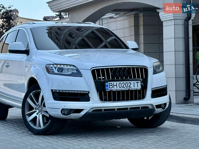 Внедорожник / Кроссовер Audi Q7 2014 в Одессе