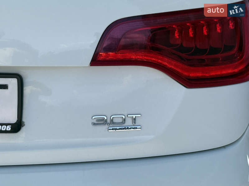 Внедорожник / Кроссовер Audi Q7 2014 в Одессе