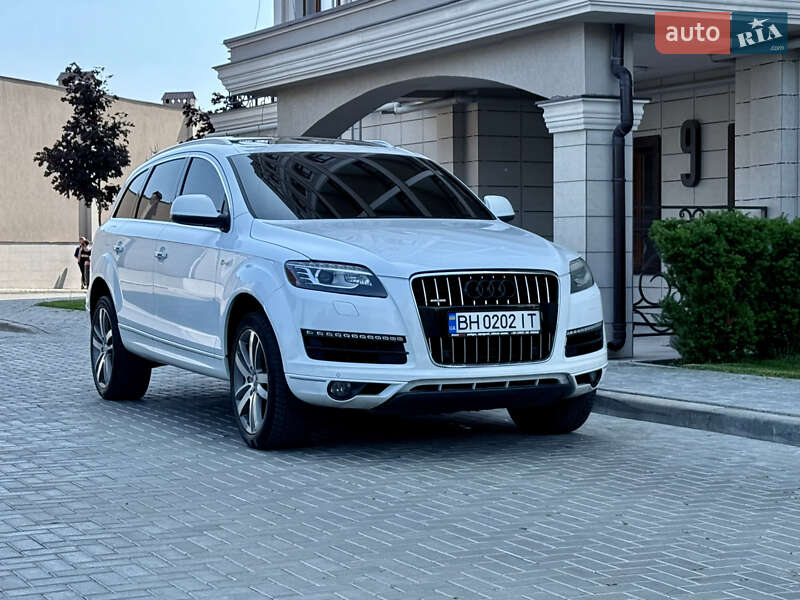 Внедорожник / Кроссовер Audi Q7 2014 в Одессе