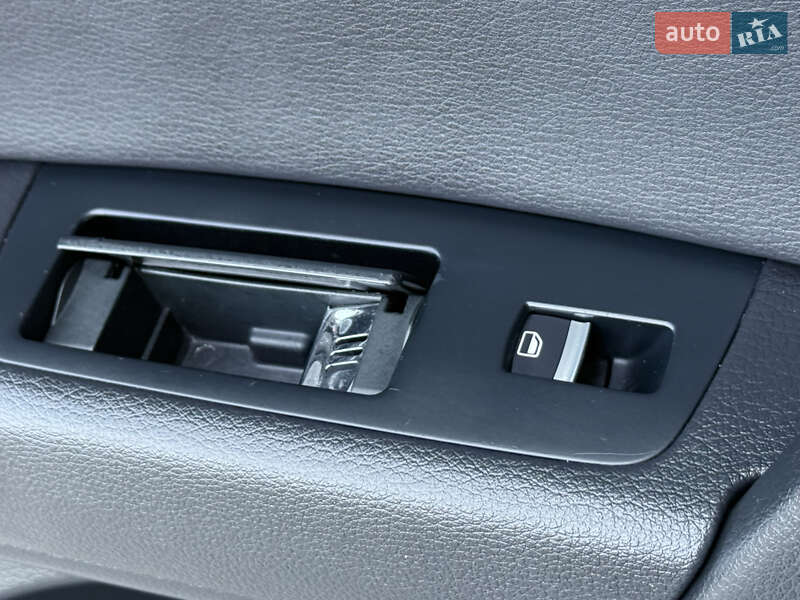 Внедорожник / Кроссовер Audi Q7 2014 в Одессе