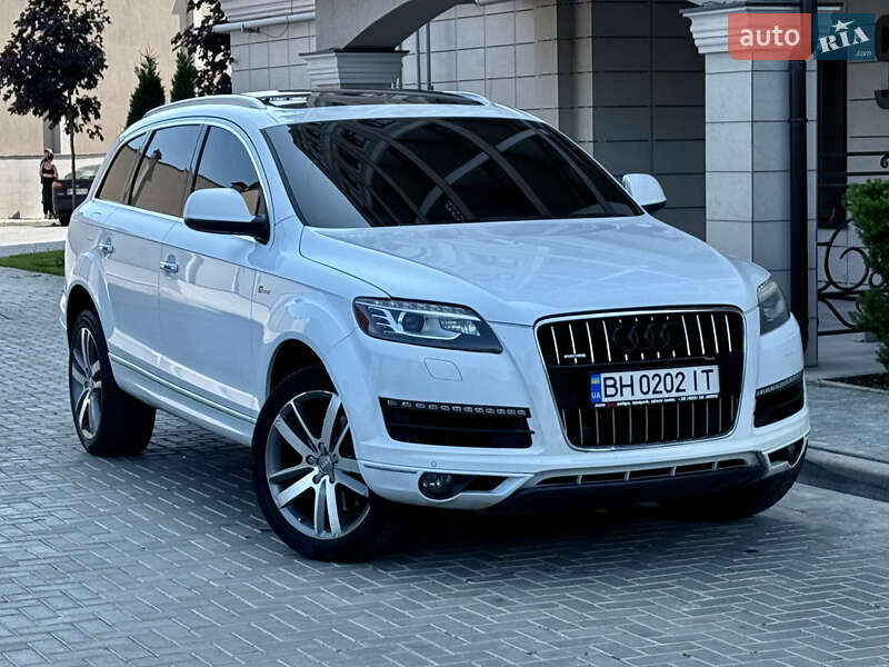 Внедорожник / Кроссовер Audi Q7 2014 в Одессе