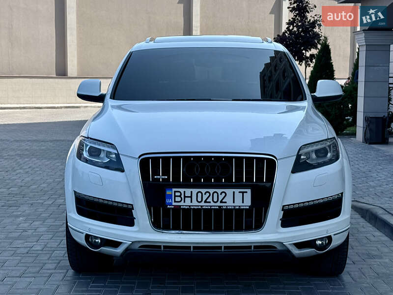 Внедорожник / Кроссовер Audi Q7 2014 в Одессе