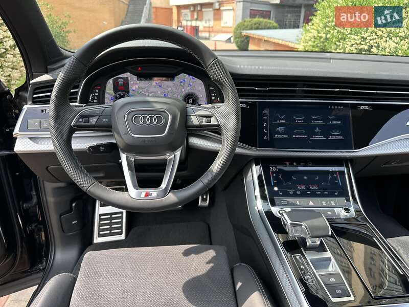Внедорожник / Кроссовер Audi Q7 2024 в Киеве