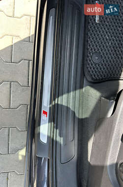 Позашляховик / Кросовер Audi Q7 2012 в 