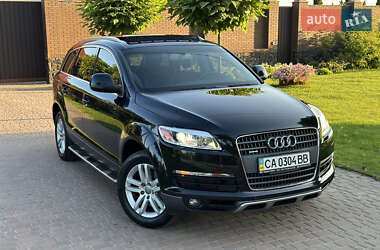 Позашляховик / Кросовер Audi Q7 2008 в 