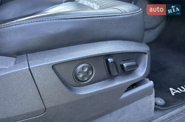Позашляховик / Кросовер Audi Q7 2008 в 