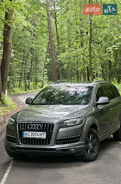 Внедорожник / Кроссовер Audi Q7 2013 в 
