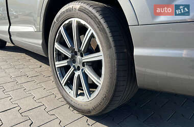 Внедорожник / Кроссовер Audi Q7 2015 в 