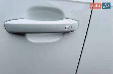 Внедорожник / Кроссовер Audi Q7 2015 в 