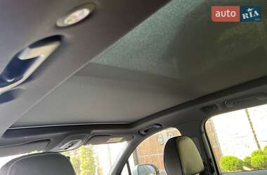 Внедорожник / Кроссовер Audi Q7 2015 в 