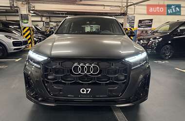 Внедорожник / Кроссовер Audi Q7 2024 в 