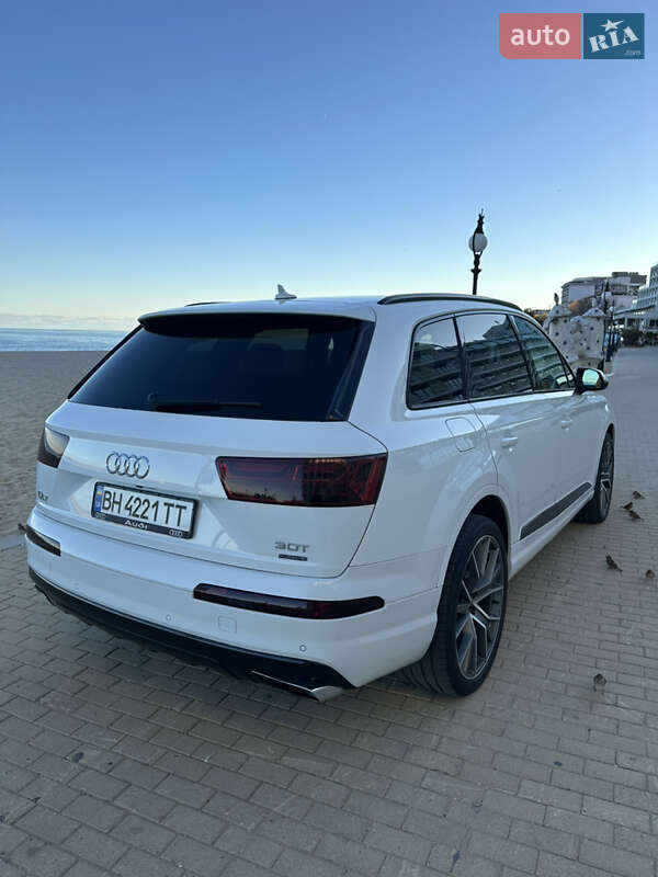 Внедорожник / Кроссовер Audi Q7 2018 в Одессе фото 7 Внедорожник / Кроссовер Audi Q7 2018 в Одессе
