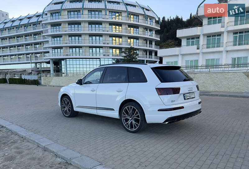Внедорожник / Кроссовер Audi Q7 2018 в Одессе фото 17 Внедорожник / Кроссовер Audi Q7 2018 в Одессе