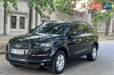 Внедорожник / Кроссовер Audi Q7 2007 в 
