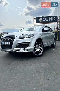 Позашляховик / Кросовер Audi Q7 2007 в 