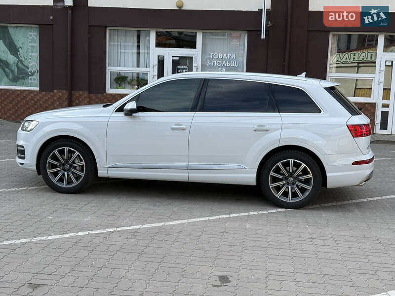 Внедорожник / Кроссовер Audi Q7 2016 в Ковеле