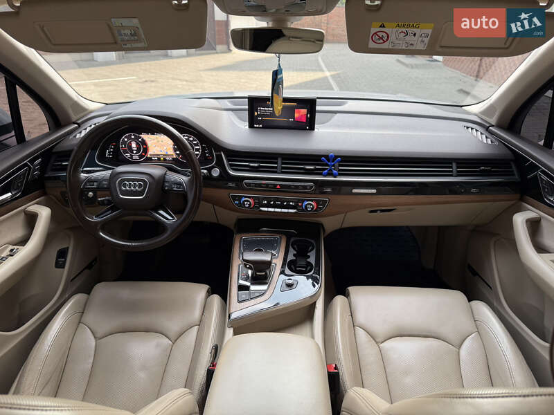 Внедорожник / Кроссовер Audi Q7 2016 в Ковеле