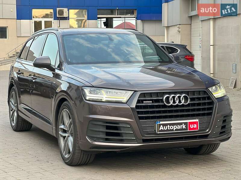 Внедорожник / Кроссовер Audi Q7 2016 в Одессе