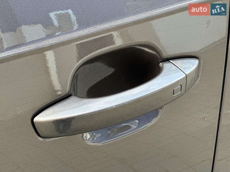 Внедорожник / Кроссовер Audi Q7 2016 в Одессе