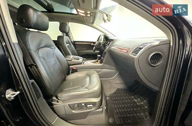 Внедорожник / Кроссовер Audi Q7 2013 в 