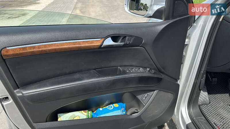 Позашляховик / Кросовер Audi Q7 2007 в Кам'янець-Подільському