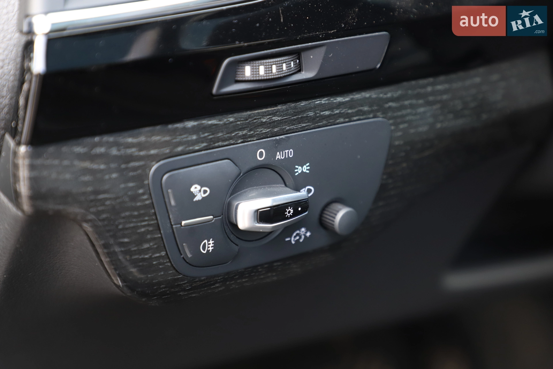 2017 Audi Q7 - мініатюра 36