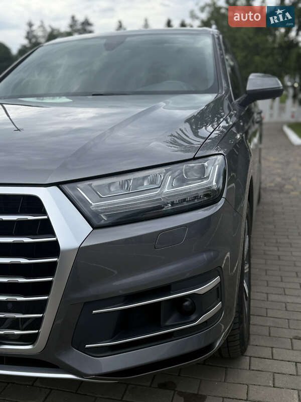 Внедорожник / Кроссовер Audi Q7 2017 в Луцке фото 2 Внедорожник / Кроссовер Audi Q7 2017 в Луцке