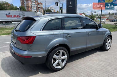 Внедорожник / Кроссовер Audi Q7 2009 в 