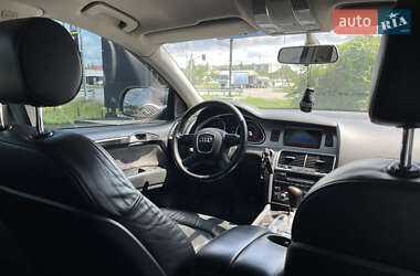 Внедорожник / Кроссовер Audi Q7 2009 в 