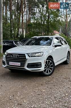 Позашляховик / Кросовер Audi Q7 2016 в Білогородці