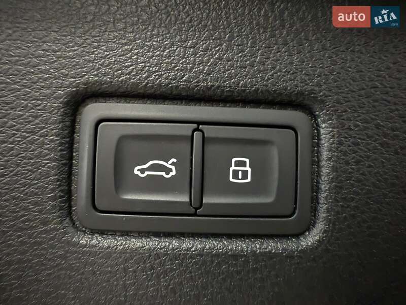 Позашляховик / Кросовер Audi Q7 2021 в Тернополі