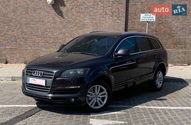 Внедорожник / Кроссовер Audi Q7 2007 в 
