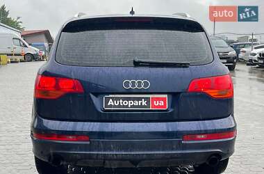 Внедорожник / Кроссовер Audi Q7 2007 в 