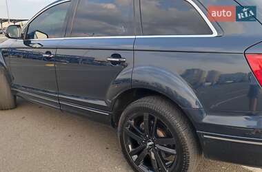 Внедорожник / Кроссовер Audi Q7 2010 в 