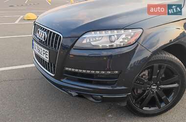Внедорожник / Кроссовер Audi Q7 2010 в 
