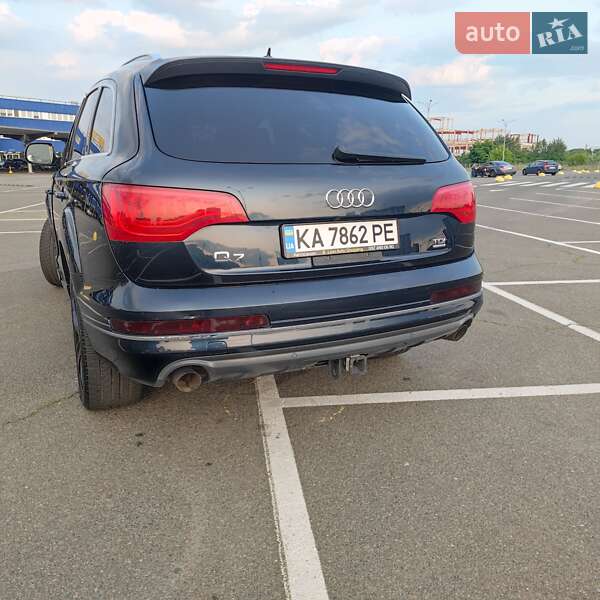 Внедорожник / Кроссовер Audi Q7 2010 в Киеве