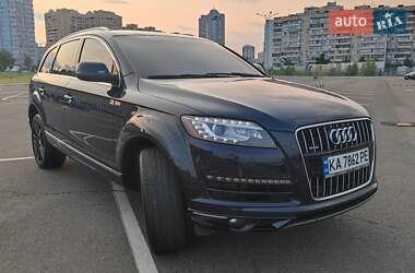 Внедорожник / Кроссовер Audi Q7 2010 в Киеве