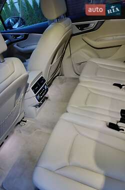 Внедорожник / Кроссовер Audi Q7 2017 в 