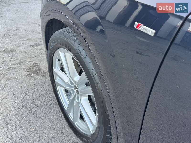 Внедорожник / Кроссовер Audi Q7 2016 в Тернополе