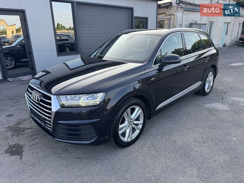 Внедорожник / Кроссовер Audi Q7 2016 в Тернополе
