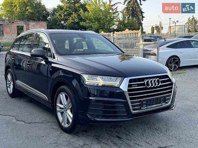 Внедорожник / Кроссовер Audi Q7 2016 в Тернополе