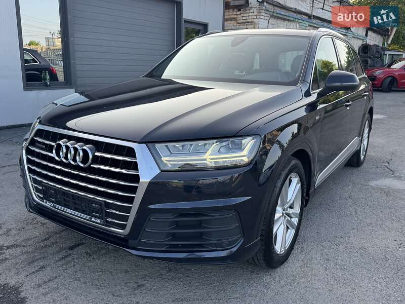 Внедорожник / Кроссовер Audi Q7 2016 в Тернополе