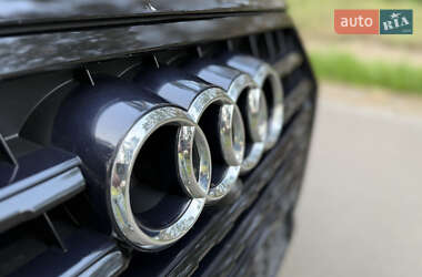 Внедорожник / Кроссовер Audi Q7 2019 в 