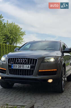 Внедорожник / Кроссовер Audi Q7 2012 в 