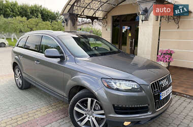 Внедорожник / Кроссовер Audi Q7 2012 в 