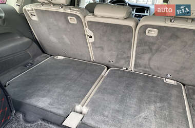 Внедорожник / Кроссовер Audi Q7 2012 в 