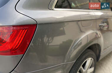 Внедорожник / Кроссовер Audi Q7 2012 в 