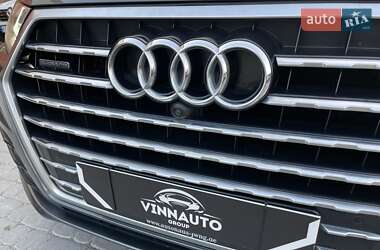 Внедорожник / Кроссовер Audi Q7 2018 в 